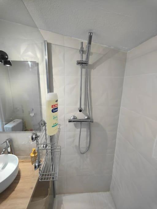 Charmant T2 Atypique, Renove Безие Екстериор снимка